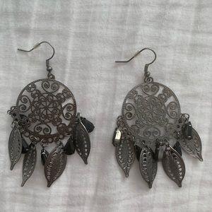 black and gunmetal silver dreamcatcher earrings